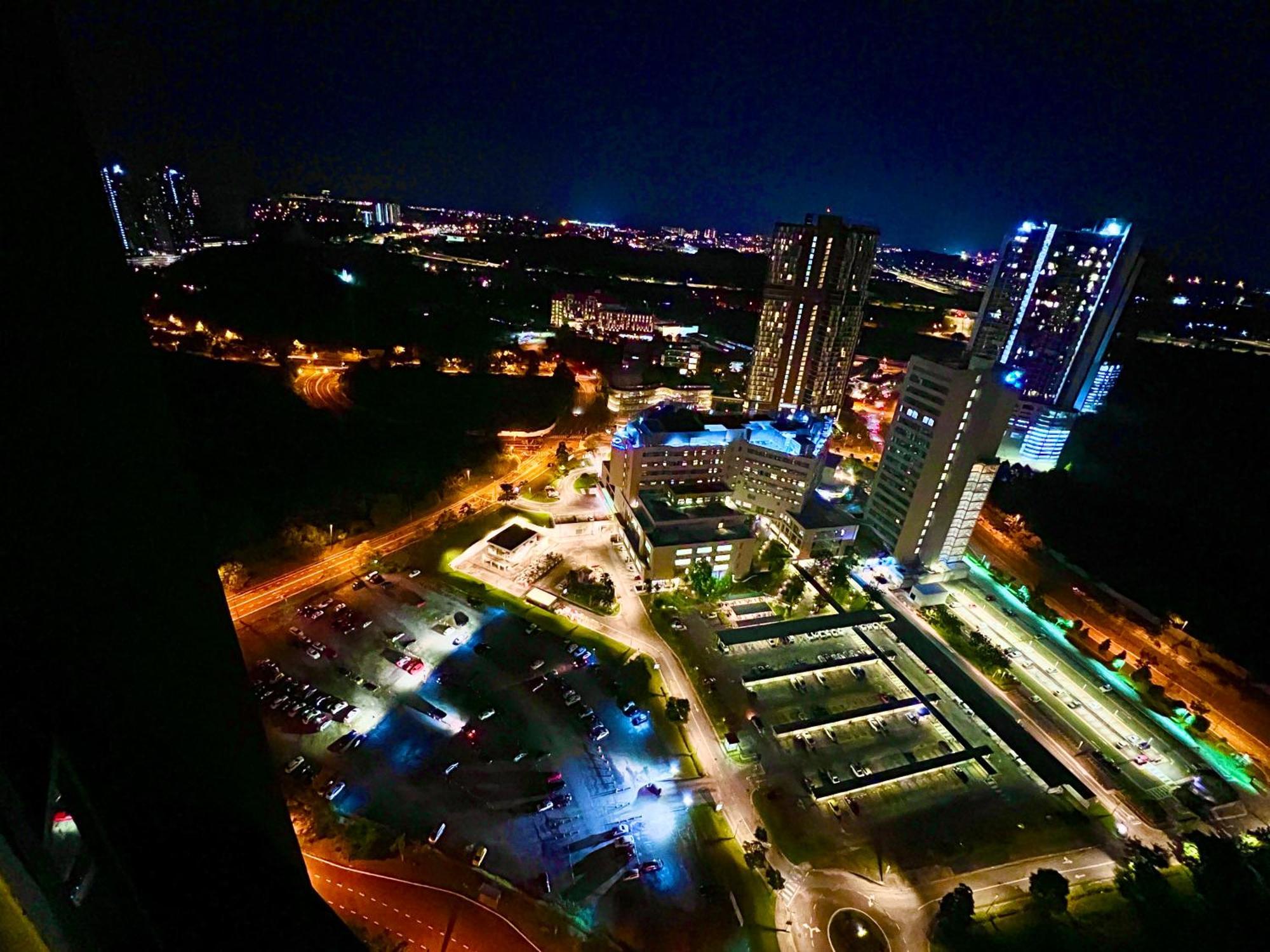 Legoland-Happy Wonder Love Suite-Elysia- Max8Pax-With Garden-Pool View Nusajaya  Exteriör bild